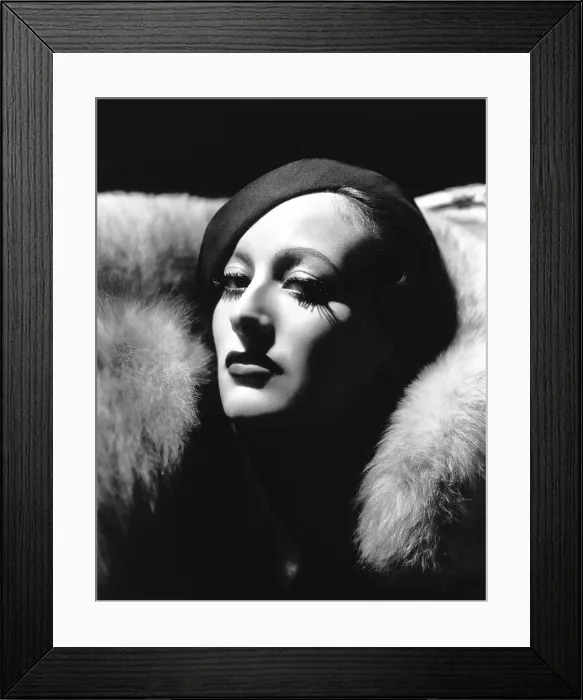 Framed Print : LETTY LYNTON, Joan Crawford, 1932 Framed Print : LETTY LYNTON, Joan Crawford, 1932