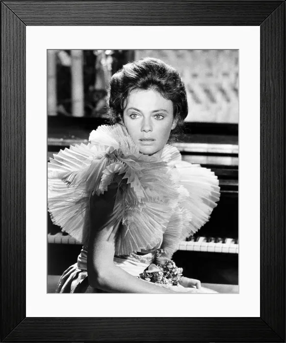 Framed Print : LE MAGNIFIQUE, (aka THE MAN FROM ACAPULCO), Jacqueline Bisset, 1973 Framed Print : LE MAGNIFIQUE, (aka THE MAN FROM ACAPULCO), Jacqueline Bisset, 1973