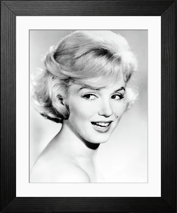 Framed Print : LET'S MAKE LOVE, Marilyn Monroe, 1960, 20th Century Fox-Film Corporation, TM & Copyright / courtesy Everett Collection