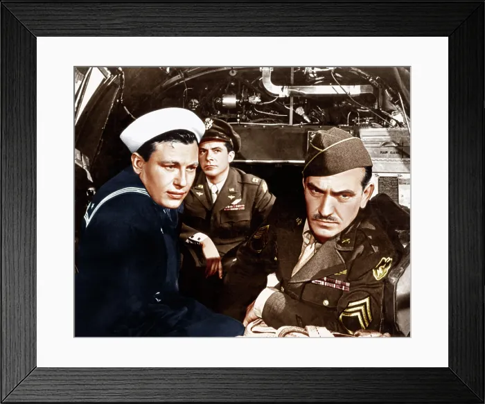 Framed Print : THE BEST YEARS OF OUR LIVES, from left: Harold Russell, Dana Andrews, Frederic March, 1946 Framed Print : THE BEST YEARS OF OUR LIVES, from left: Harold Russell, Dana Andrews, Frederic March, 1946