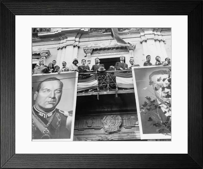 Framed Print : Bolivian political celebration. The Bolivian cabinet awaits the arrival of President Victor Paz Estenssoro