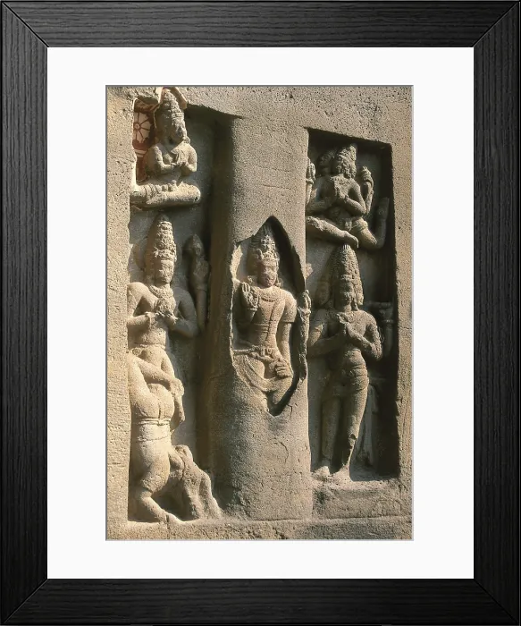 Framed Print : Kailashnath Temple. 8th c. INDIA. Ellora. Ellora Caves. Ellora. Cave 16. Hindu temple carved into a basalt cliff. It is designed to recall Mount Kailash, the abode of Lord Shiva