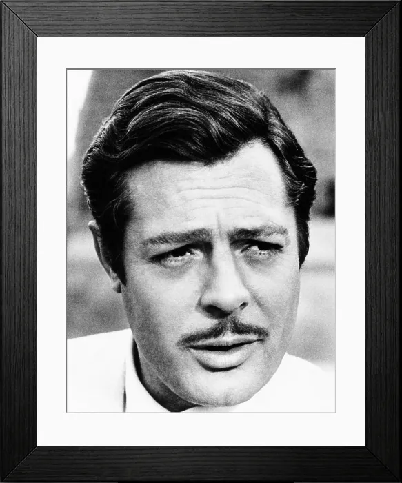 Framed Print : MARRIAGE ITALIAN STYLE, (aka MATRIMONIO ALLI'ITALIANA), Marcello Mastroianni, 1964 Framed Print : MARRIAGE ITALIAN STYLE, (aka MATRIMONIO ALLI'ITALIANA), Marcello Mastroianni, 1964