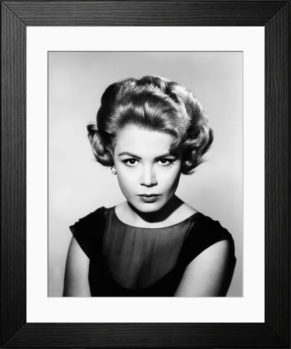 Framed Print : PORTRAIT IN BLACK, Sandra Dee, 1960 Framed Print : PORTRAIT IN BLACK, Sandra Dee, 1960