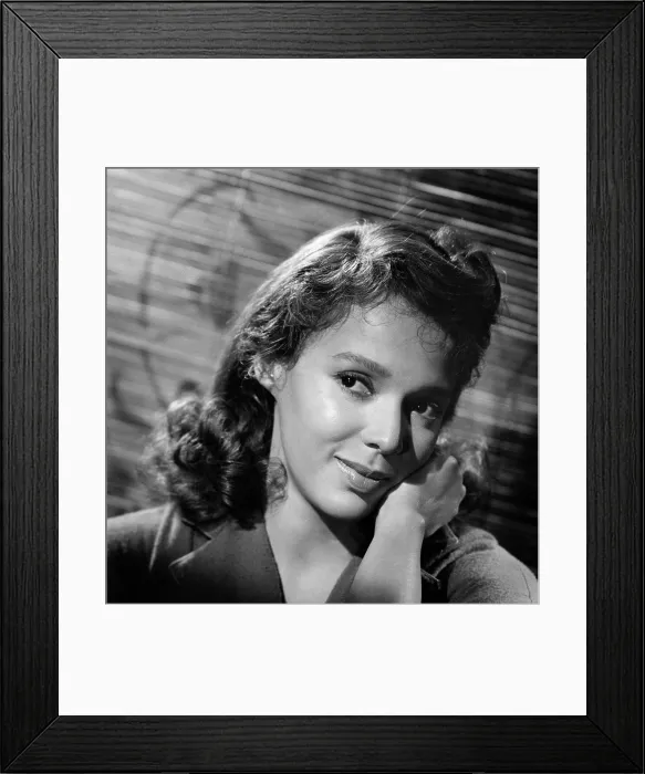 Framed Print : MALAGA, Dorothy Dandridge, 1960 Framed Print : MALAGA, Dorothy Dandridge, 1960