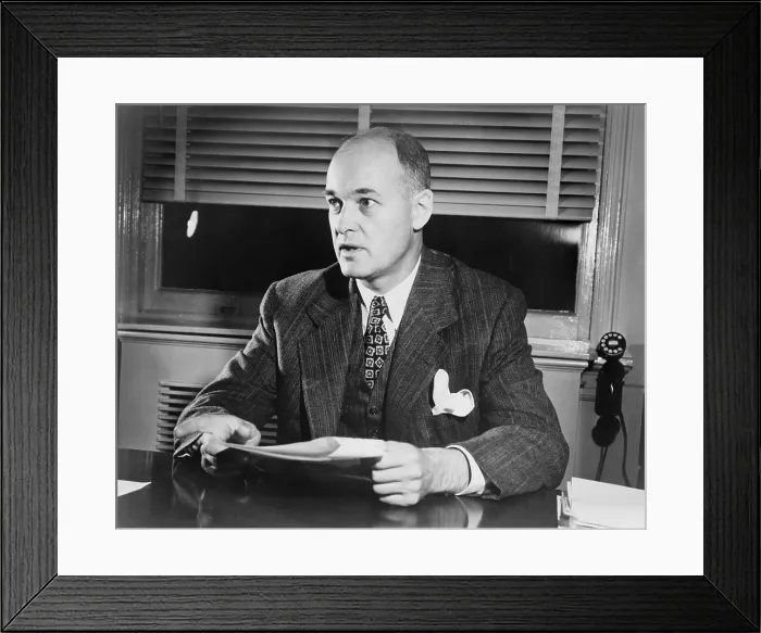 Framed Print : George Kennan in New York on Nov. 19, 1951 Framed Print : George Kennan in New York on Nov. 19, 1951