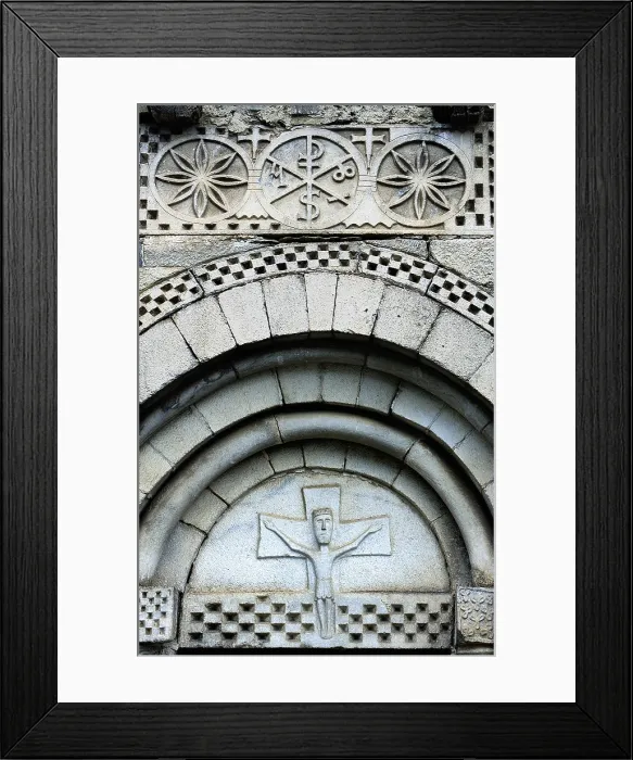 Framed Print : SPAIN. LLEIDA. Vall d'Aran. Escunhau. Church of Sant Pere (Saint Peter). Tympanum and chrismon. Romanesque art