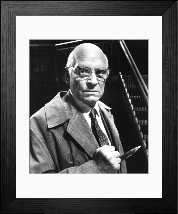 Framed Print : MARATHON MAN, Laurence Olivier, 1976 Framed Print : MARATHON MAN, Laurence Olivier, 1976