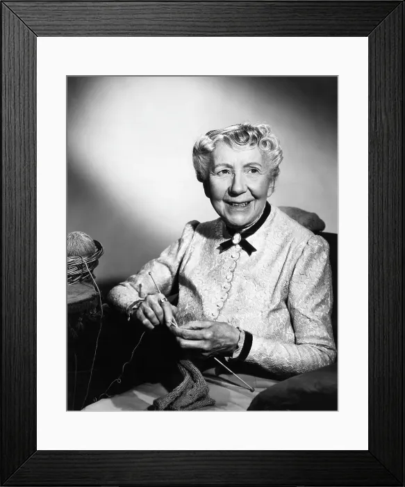 Framed Print : THE LADYKILLERS, Katie Johnson, 1955 Framed Print : THE LADYKILLERS, Katie Johnson, 1955