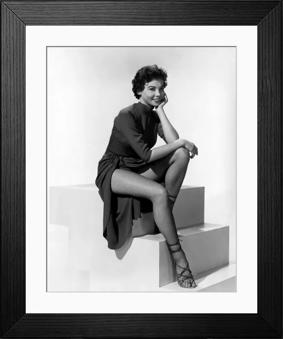 Framed Print : AN AMERICAN IN PARIS, Leslie Caron, 1951