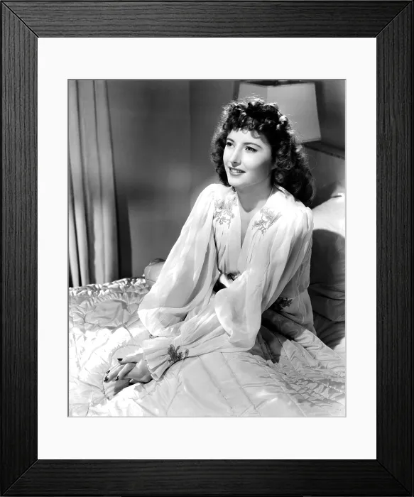 Framed Print : THE LADY EVE, Barbara Stanwyck, 1941 Framed Print : THE LADY EVE, Barbara Stanwyck, 1941
