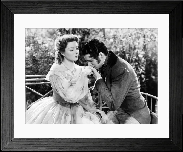 Framed Print : PRIDE AND PREJUDICE, Greer Garson, Laurence Olivier, 1940 Framed Print : PRIDE AND PREJUDICE, Greer Garson, Laurence Olivier, 1940