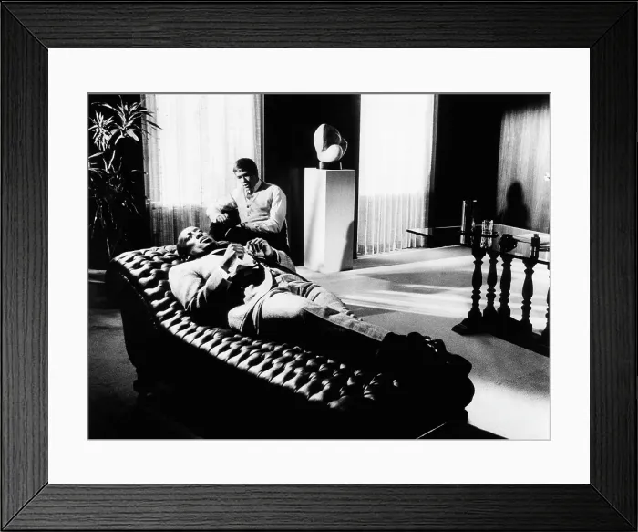 Framed Print : THE PRESIDENT'S ANALYST, Godfrey Cambridge, James Coburn, 1967