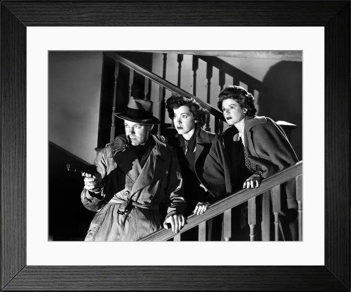 Framed Print : RAW DEAL, Dennis O'Keefe, Marsha Hunt, Claire Trevor, 1948