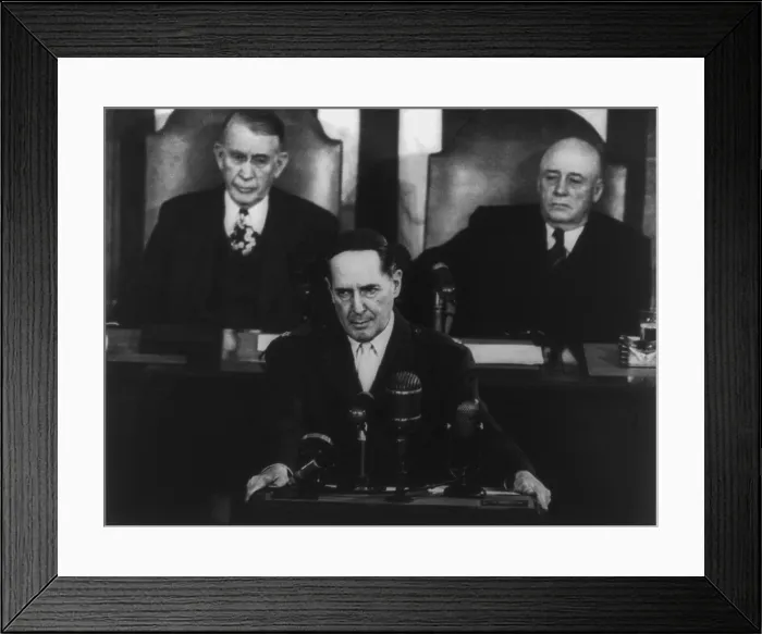 Framed Print : Gen. Douglas MacArthur delivering his farewell address to a joint session of Congress. Behind him are Vice-President Alben Barkley and House Speaker Sam Rayburn. April 19, 1951 Framed Print : Gen. Douglas MacArthur delivering his farewell address to a joint session of Congress. Behind him are Vice-President Alben Barkley and House Speaker Sam Rayburn. April 19, 1951