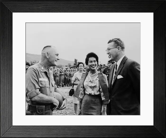 Framed Print : King Bhumibol and Queen Sirikit of Thailand in South Vietnam with US Colonel William McKean. Thai forces fought South Vietnam and in covert operations in Laos from 1965-1971
