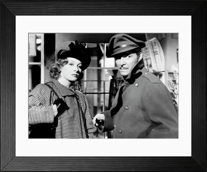 Framed Print : RANDOM HARVEST, Greer Garson, Ronald Colman, 1942