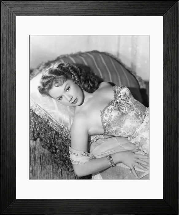 Framed Print : THE PRINCE WHO WAS A THIEF, Piper Laurie, 1951 Framed Print : THE PRINCE WHO WAS A THIEF, Piper Laurie, 1951