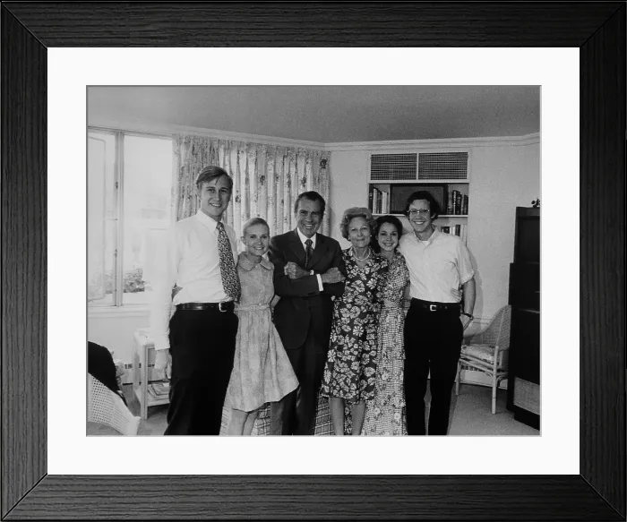 Framed Print : Nixon family heartbroken but smiling in the White House solarium on last full day of his presidency Aug. 8 1974
