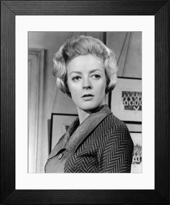Framed Print : THE PRIME OF MISS JEAN BRODIE, Maggie Smith, 1969, TM and Copyright 20th Century Fox Film Corp. All rights reserved. Courtesy: Everett Collection