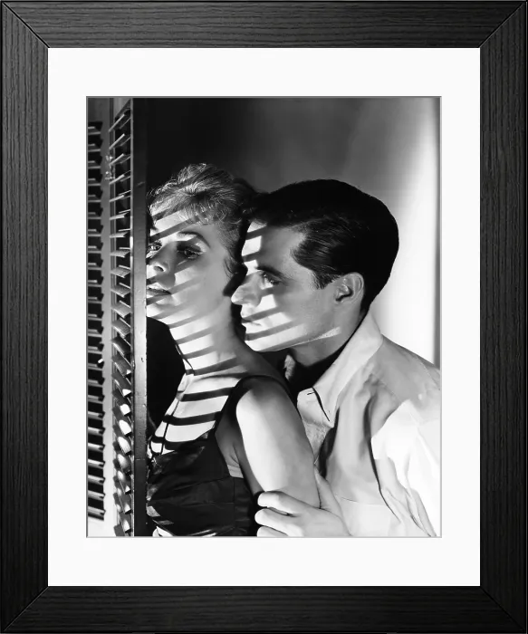 Framed Print : PSYCHO, from left: Janet Leigh, John Gavin, 1960