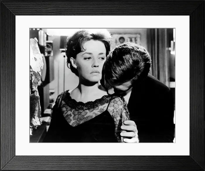 Framed Print : LA NOTTE, Jeanne Moreau, Marcello Mastroianni, 1961