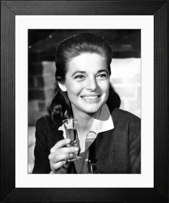 Framed Print : THE PUMPKIN EATER, Anne Bancroft, 1964