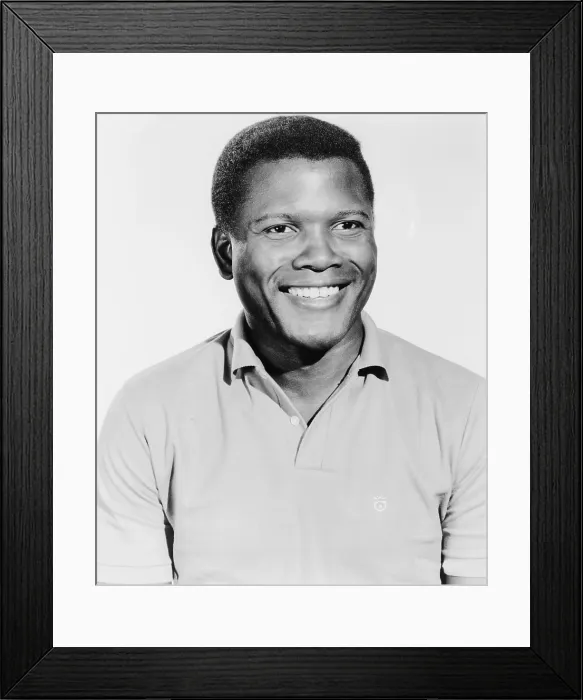 Framed Print : A RAISIN IN THE SUN, Sidney Poitier, 1961