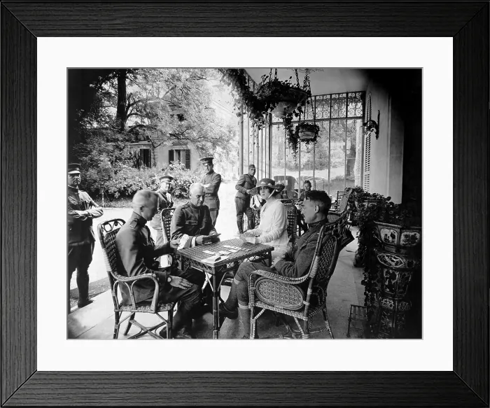 Framed Print : Wounded American officers playing bridge with Mrs. William Ellis Corey, then the wife of the American steel magnate Framed Print : Wounded American officers playing bridge with Mrs. William Ellis Corey, then the wife of the American steel magnate