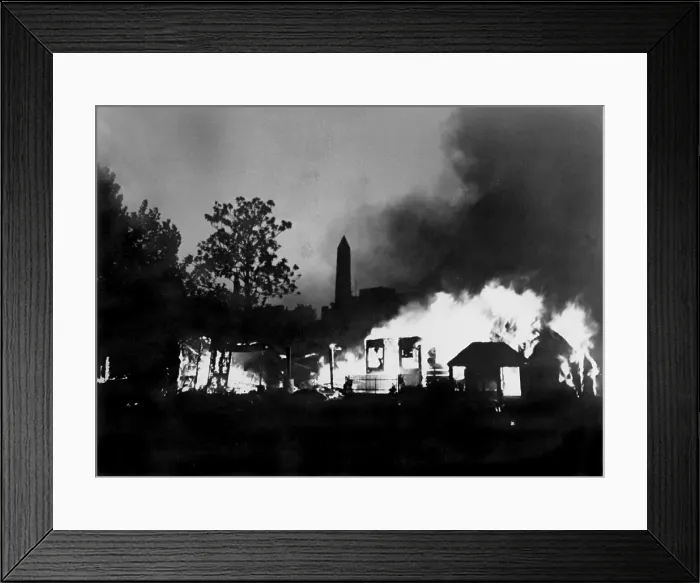 Framed Print : The Bonus Marcher's protest ended with a fire, set by U.S. Army, consuming the camp of Bonus Expeditionary Forces. The Washington Monument is in the background. July 29, 1932 Framed Print : The Bonus Marcher's protest ended with a fire, set by U.S. Army, consuming the camp of Bonus Expeditionary Forces. The Washington Monument is in the background. July 29, 1932