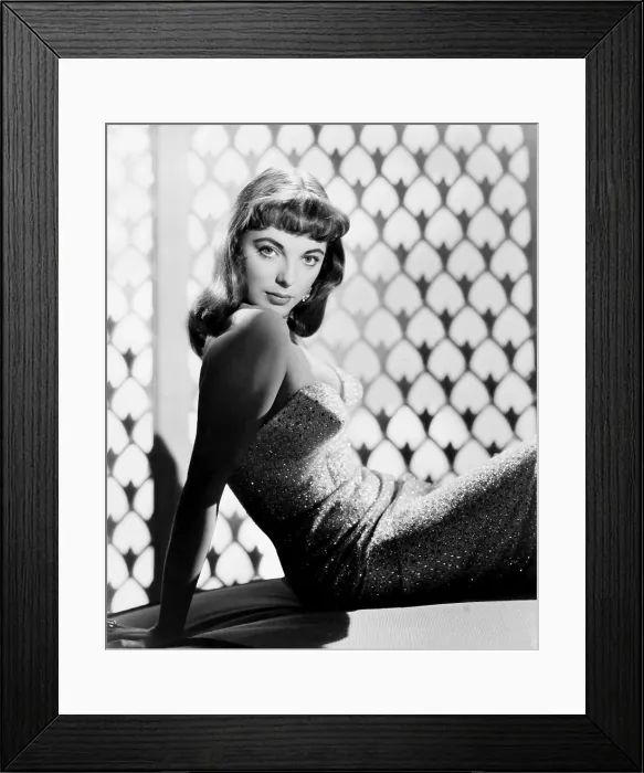 Framed Print : LAND OF THE PHARAOHS, Joan Collins, 1955