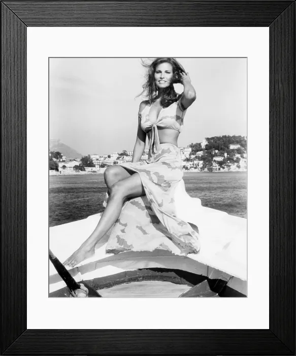 Framed Print : THE LAST OF SHEILA, Raquel Welch, 1973 Framed Print : THE LAST OF SHEILA, Raquel Welch, 1973