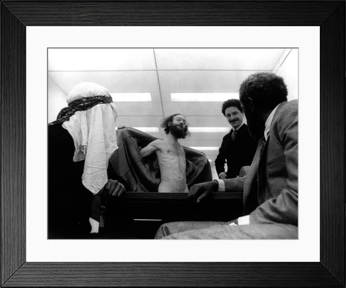 Framed Print : PUTNEY SWOPE, Allan Arbus, Arnold Johnson, 1969