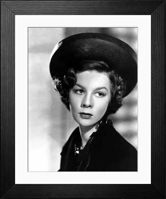 Framed Print : PYGMALION, Wendy Hiller, 1938 Framed Print : PYGMALION, Wendy Hiller, 1938