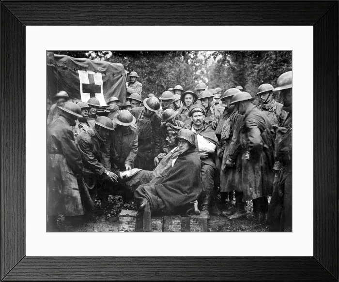 Framed Print : Wounded German prisoners receiving medical attention at first-aid station of 103rd and 104th Ambulance Companies. World War I. Sept. 1918