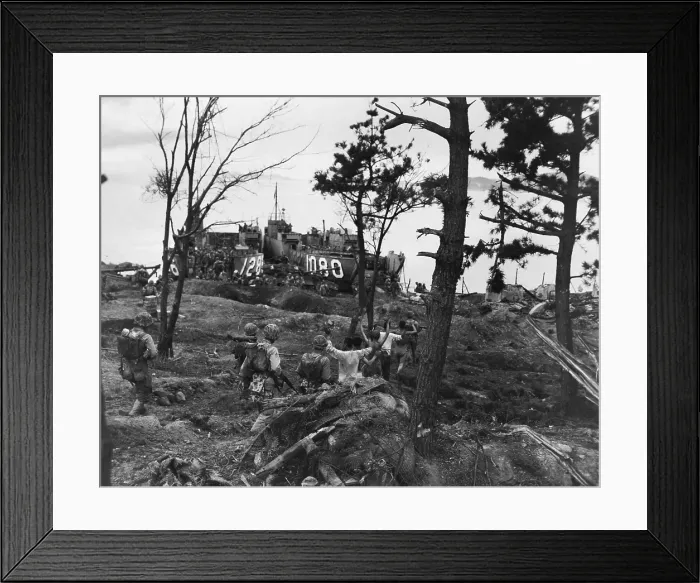 Framed Print : Marines guard Wolmi Island North Korean prisoners heading for landing craft. They were taken to Inchon for questioning, medical care and safe-keeping. Sept. 15, 1950