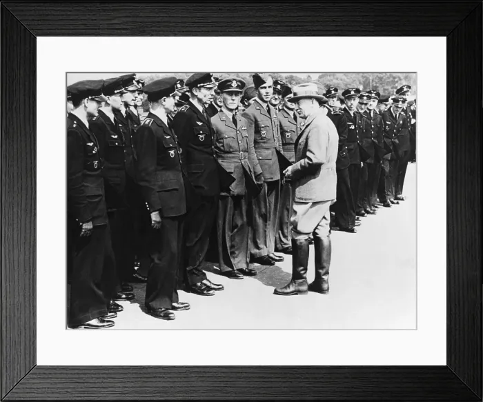 Framed Print : Edvard Benes, Czech president-in-exile with free Czech soldiers in Britain ca. 1943
