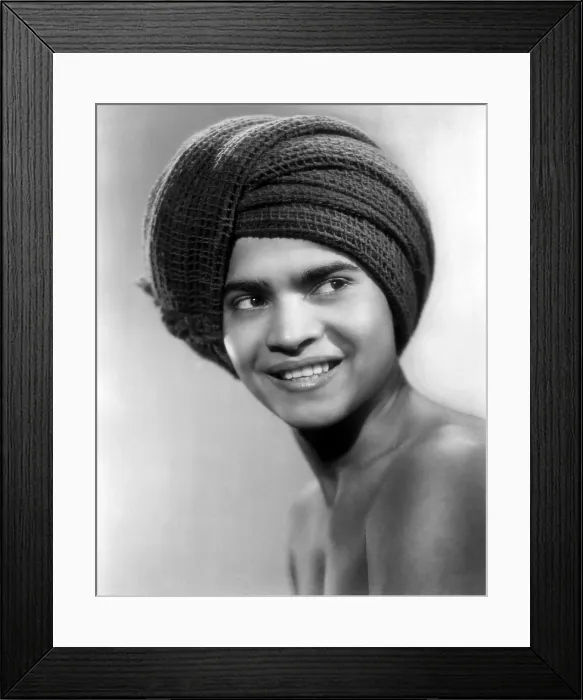 Framed Print : THE THIEF OF BAGDAD, Sabu, 1940 Framed Print : THE THIEF OF BAGDAD, Sabu, 1940