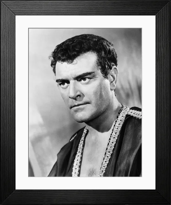 Framed Print : LAND OF THE PHARAOHS, Jack Hawkins, 1955