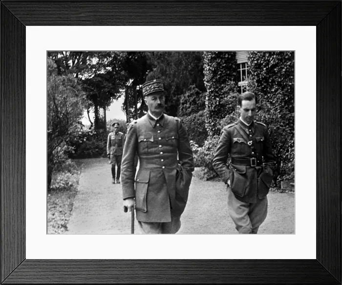 Framed Print : French General Giraud, during his daily walk as a POW at Konigstein Castle near Dresden, Germany. Captured in battle on May 19, 1940, he escaped on April 17, 1942 Framed Print : French General Giraud, during his daily walk as a POW at Konigstein Castle near Dresden, Germany. Captured in battle on May 19, 1940, he escaped on April 17, 1942
