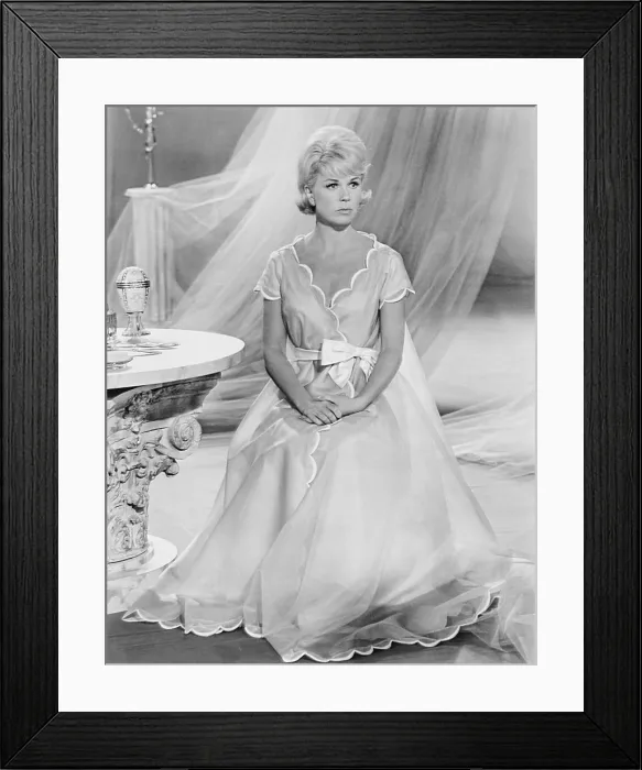 Framed Print : THE THRILL OF IT ALL, Doris Day, 1963