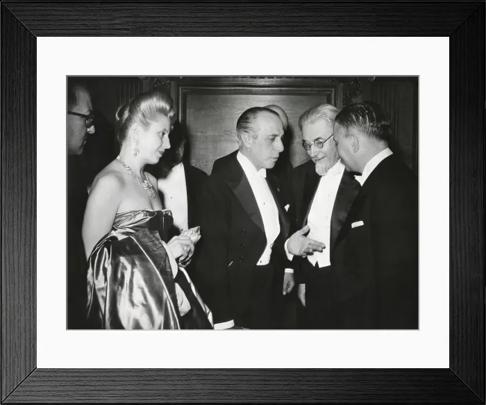 Framed Print : Eva Peron at the signing of the Franco-Argentine Commercial Treaty. July 24, 1947 at the Quai d'Orsay Palace in Paris Framed Print : Eva Peron at the signing of the Franco-Argentine Commercial Treaty. July 24, 1947 at the Quai d'Orsay Palace in Paris