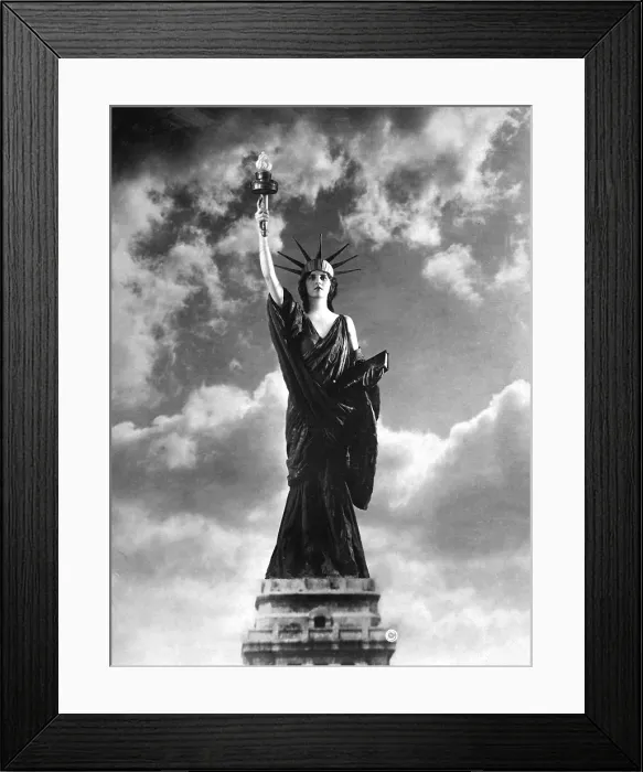 Framed Print : Miss Francis Fairchild, a 1918 debutante of New York, posing as the Statue of Liberty on behalf of the Fourth Liberty Loan to fund World War I government spending. August 1918 Framed Print : Miss Francis Fairchild, a 1918 debutante of New York, posing as the Statue of Liberty on behalf of the Fourth Liberty Loan to fund World War I government spending. August 1918