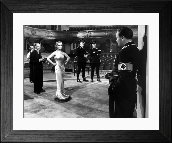 Framed Print : TO BE OR NOT TO BE, from left: Charles Halton, Carole Lombard, Jack Benny, 1942