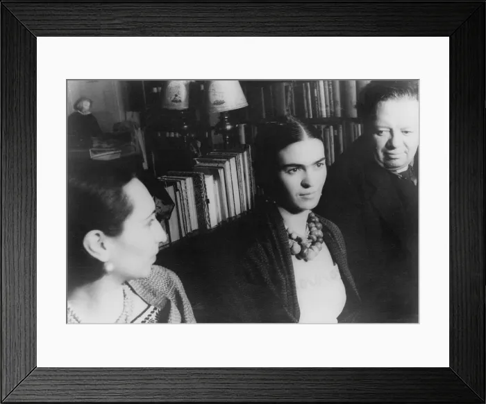 Framed Print : Diego Rivera and his wife, Frida Kahlo in 1932. Both Mexican painters, married in 1929, shared artistic and critical success. Salma Hayek portrayed Kahlo on the 2002 film FRIDA Framed Print : Diego Rivera and his wife, Frida Kahlo in 1932. Both Mexican painters, married in 1929, shared artistic and critical success. Salma Hayek portrayed Kahlo on the 2002 film FRIDA