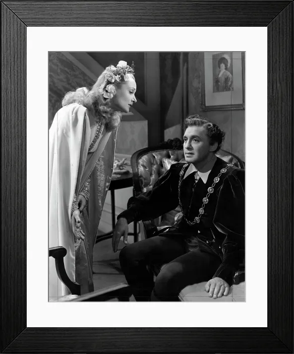 Framed Print : TO BE OR NOT TO BE, Carole Lombard, Jack Benny, 1942