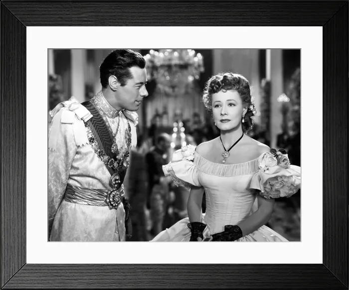 Framed Print : ANNA AND THE KING OF SIAM, Rex Harrison, Irene Dunne, 1946. TM and Copyright 20th Century Fox Film Corp. All rights reserved. Courtesy: Everett Collection