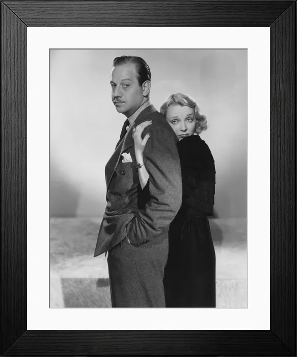 Framed Print : THERE'S THAT WOMAN AGAIN, from left: Melvyn Douglas, Virginia Bruce, 1939