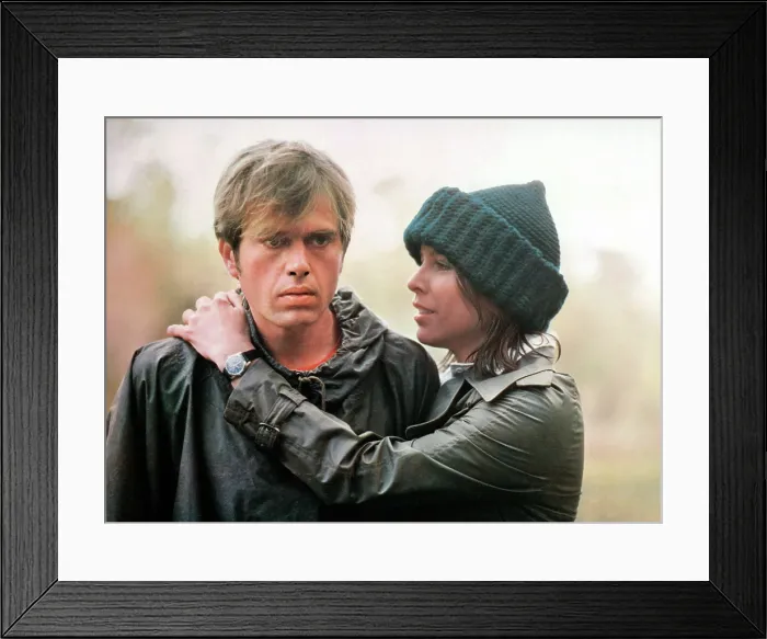 Framed Print : CITIZEN'S BAND, (aka HANDLE WITH CARE), from left: Paul Le Mat, Candy Clark, 1977