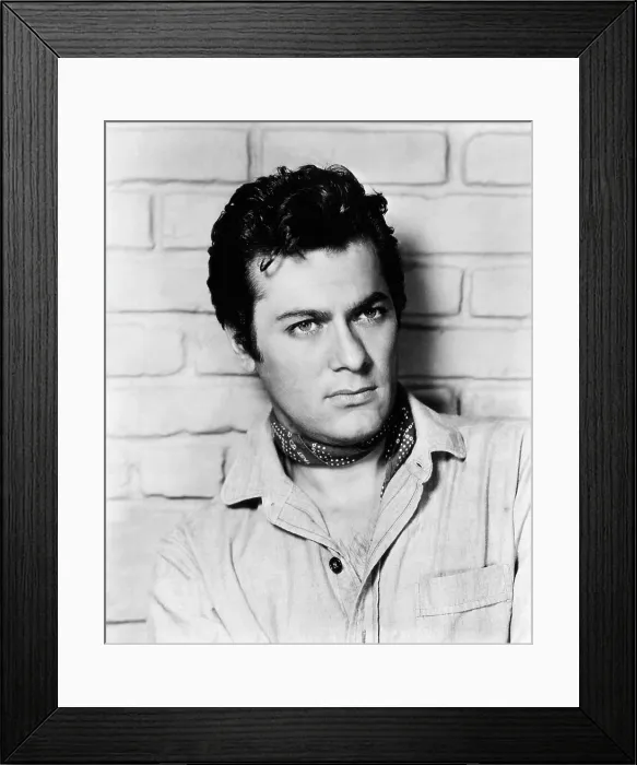 Framed Print : THE RAWHIDE YEARS, Tony Curtis, 1955 Framed Print : THE RAWHIDE YEARS, Tony Curtis, 1955